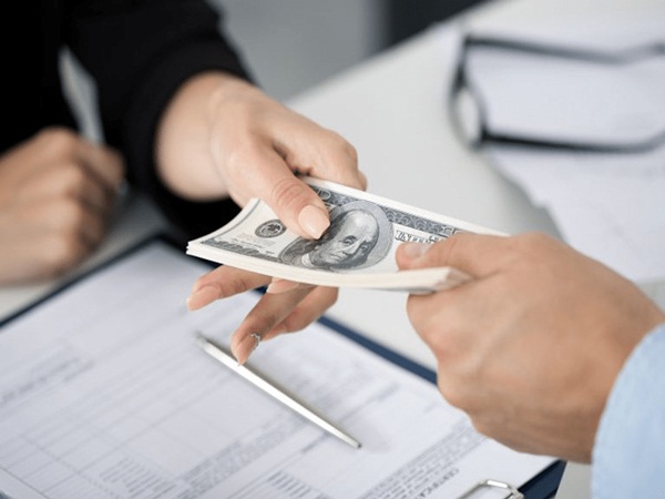 Phí chuyển tiền cũng rất cạnh tranh